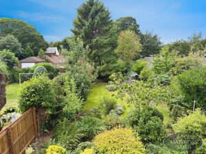 Photo 13- click for photo gallery